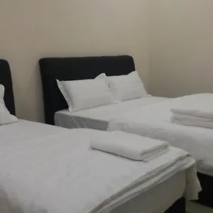 Glg Klia Transit House ホームステイ セパン